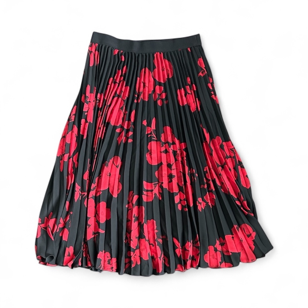 H&M Black and Red Floral Pleated Midi Skirt US 12